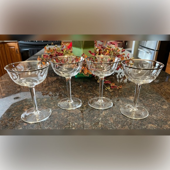 Vintage-Set of Four ‘Laurel Leaf’ Etched Champagne Coupes w/Silver Rim